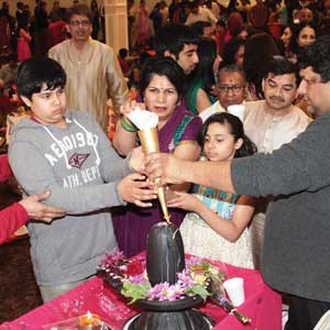Shiv Mandir Celebrates Maha Shiv Ratri 2013