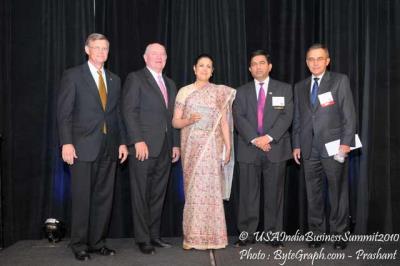 Speakers at U.S.-India business summit foresee steady growth in both countries