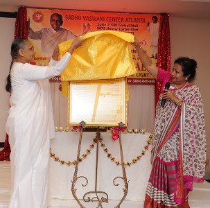 Communities come together for Dada Vaswani’s 99th Birthday celebration