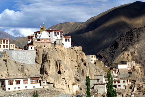 12_19_Travel-Ladakh-Lamayuru-Gompa.jpg