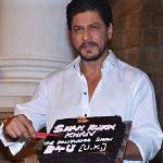 SRK turns 50, Salman drops in at midnight to wish him
