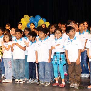 Young artists draw up “My world, My future”