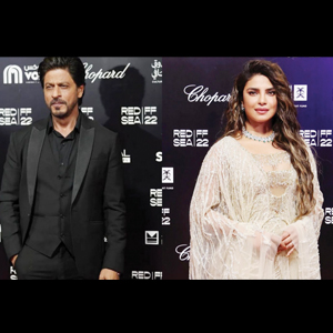 Priyanka and Shah Rukh Khan walk the red carpet in Jeddah