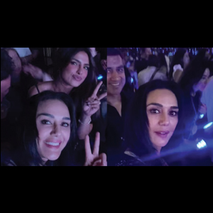 Priyanka, Preity Zinta have a ball at Jonas Brothers’ concert