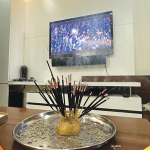 Fans Make Offerings During Cricket World Cup