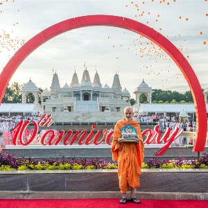 HH Mahant Swami Maharaj’s Trip to North America