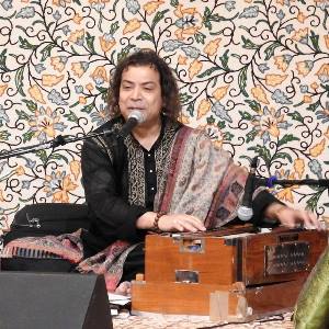 Pt. Dhananjay Kaul of Kashmir captivates music lovers