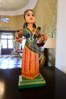02_14-Travel-Banaras-woodenToy1.jpg