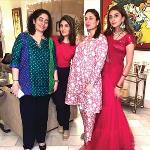 Mom-to-be Kareena glows at family dinner