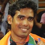 Good Sports: GIVING BACK TO THEIR SPORT