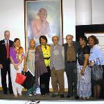 Gandhian Narayan Desai spins the symbolic charkha during his homage at the Gandhi Statue in the King district!