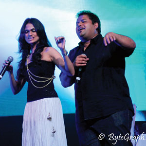 08_12-AT-Telugu_singers.jpg