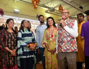 Shopping, Food, and Cultural Show at the 21st Global Mela