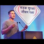 Be Healthier: Eat Dinner Early, Says Akshay Kumar